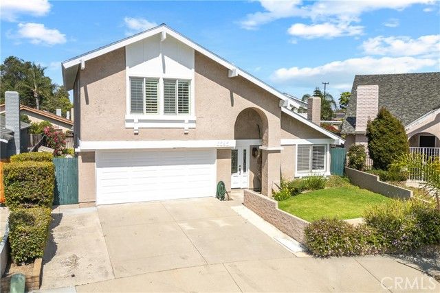 6595 Jaluit Street, Cypress, CA 90630