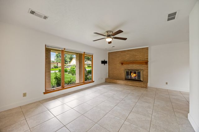 1305 Atlanta Drive, Irving, TX 75062