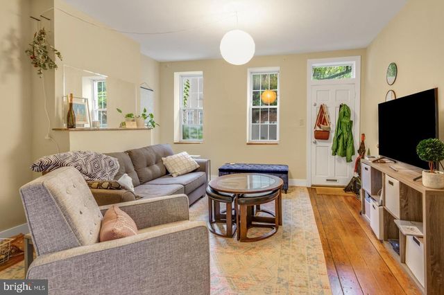 1310 E SUSQUEHANNA AVE, Philadelphia, PA 19125