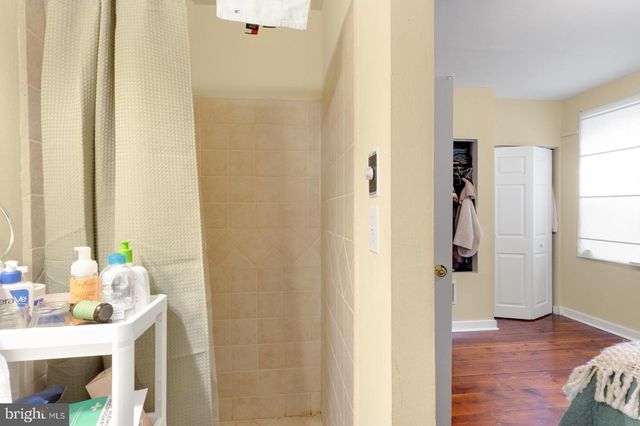 1310 E SUSQUEHANNA AVE, Philadelphia, PA 19125