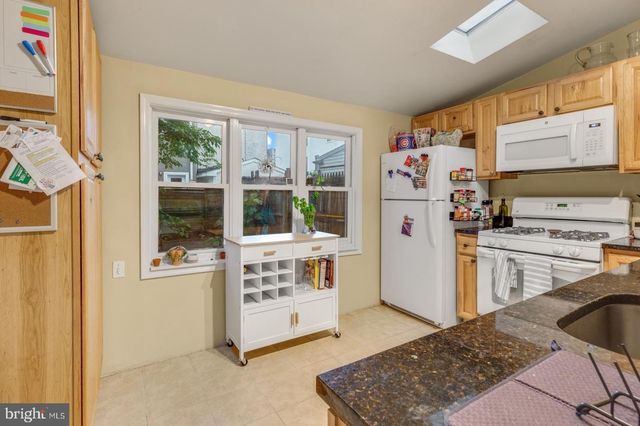 1310 E SUSQUEHANNA AVE, Philadelphia, PA 19125