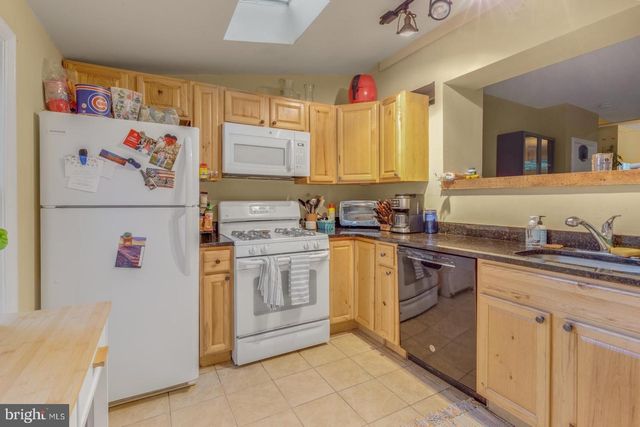 1310 E SUSQUEHANNA AVE, Philadelphia, PA 19125