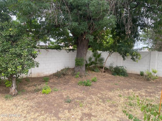1050 E 10TH Avenue, Mesa, AZ 85204