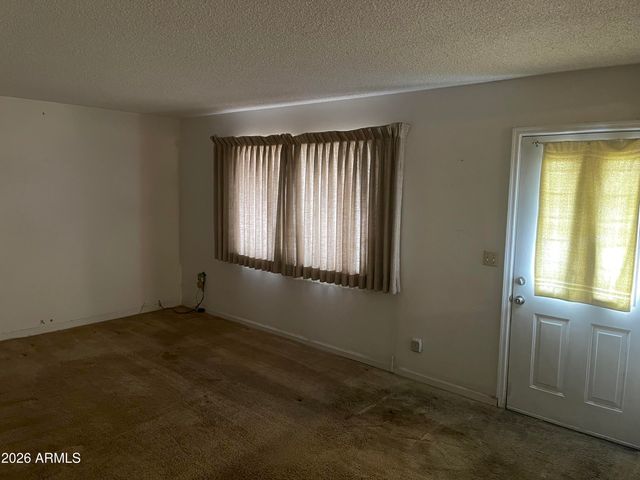 1050 E 10TH Avenue, Mesa, AZ 85204