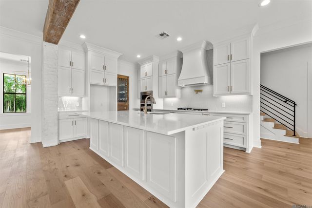 9053 Hillon Hood Rd, Denham Springs, LA 70726