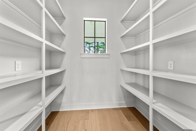 9053 Hillon Hood Rd, Denham Springs, LA 70726