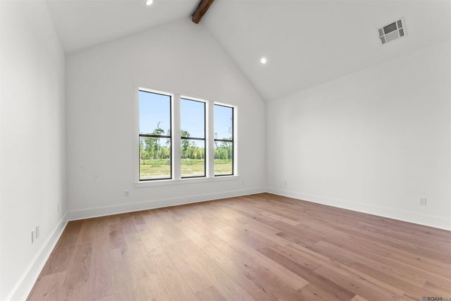 9053 Hillon Hood Rd, Denham Springs, LA 70726