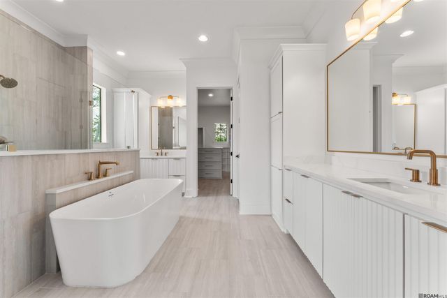 9053 Hillon Hood Rd, Denham Springs, LA 70726