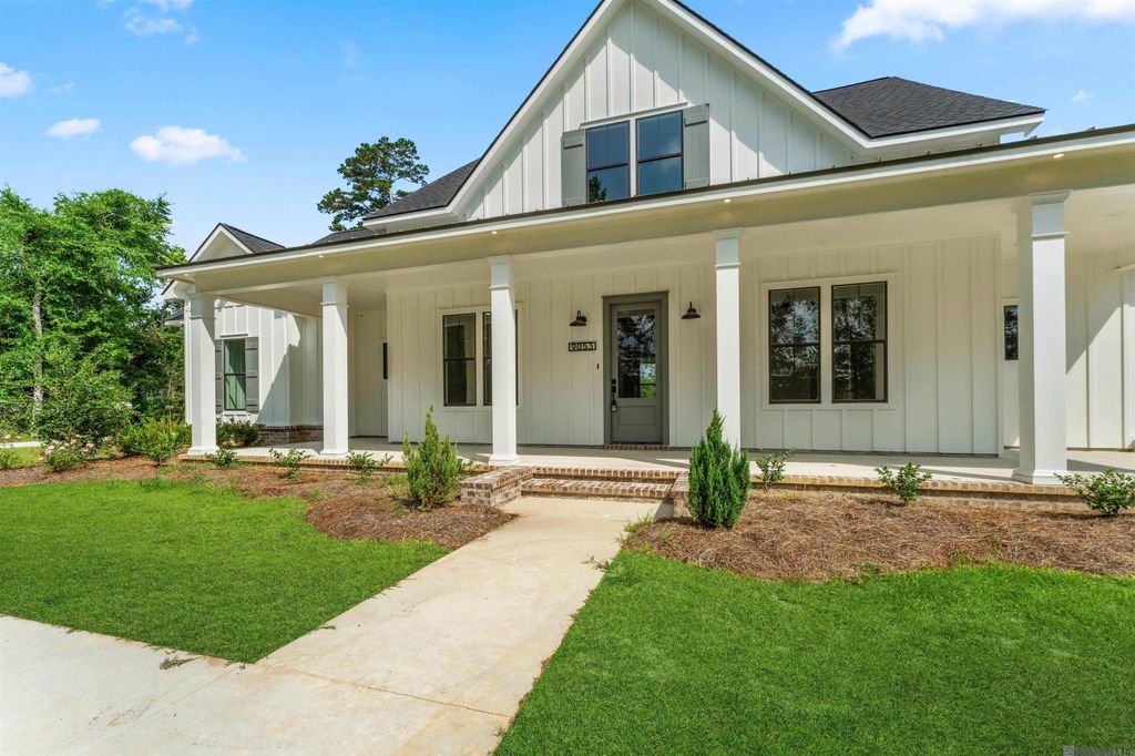 9053 Hillon Hood Rd, Denham Springs, LA 70726