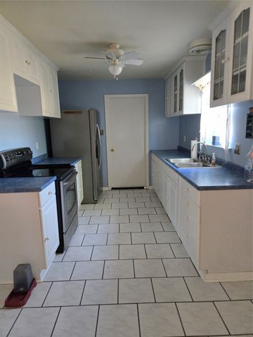 700 County Road 408, Comanche, TX 76442