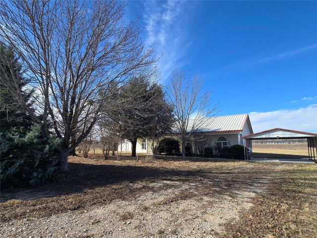 700 County Road 408, Comanche, TX 76442