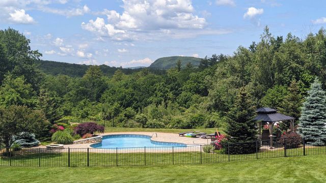 144 Pulpit Road, Bedford, NH 03110