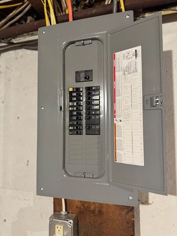 122 Allengate Ave, Pittsfield, MA 01201