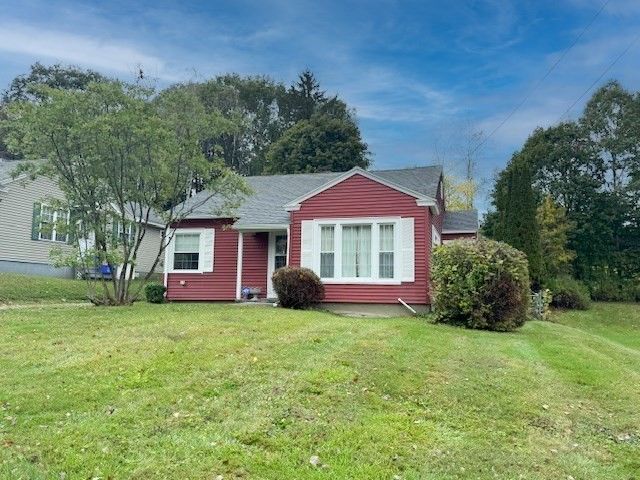 122 Allengate Ave, Pittsfield, MA 01201