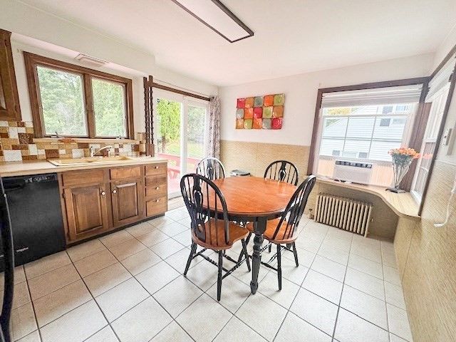 122 Allengate Ave, Pittsfield, MA 01201