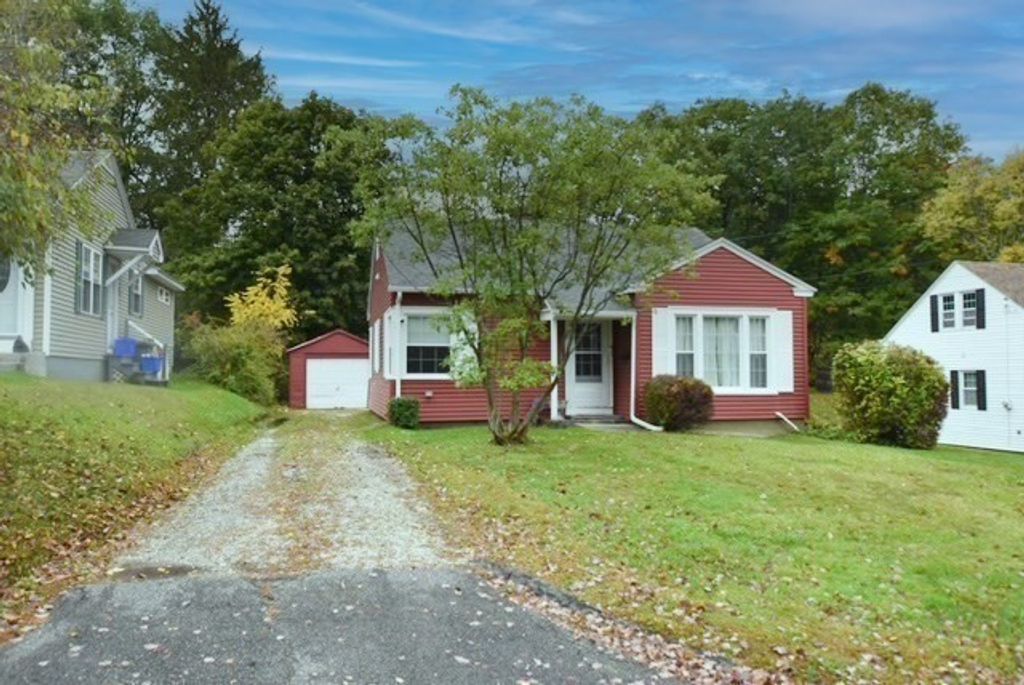 122 Allengate Ave, Pittsfield, MA 01201