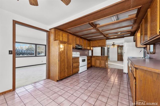 69455 Hicks Road, Armada Twp, MI 48005