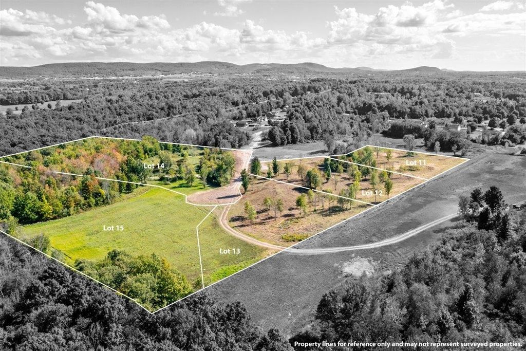 15 Ellsworth Drive, Swanton, VT 05488