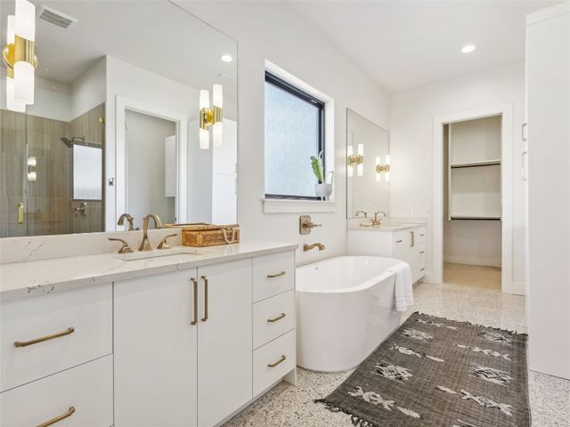 834 NW 72nd Street, Oklahoma City, OK 73116