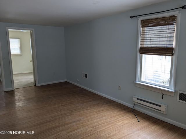 408 Clinton Street, Maumee, OH 43537