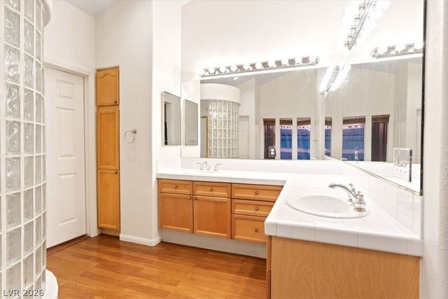 1708 Cordoba Canyon Street, Las Vegas, NV 89117
