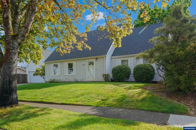 220 NW Downy Dr, Sublimity, OR 97385