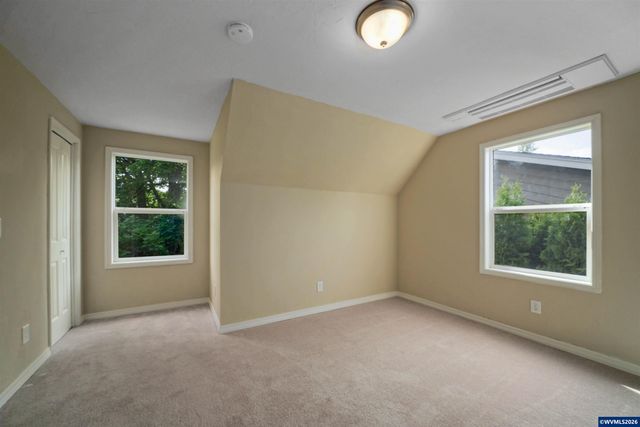 220 NW Downy Dr, Sublimity, OR 97385