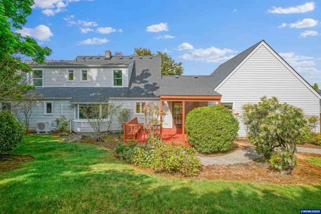 220 NW Downy Dr, Sublimity, OR 97385