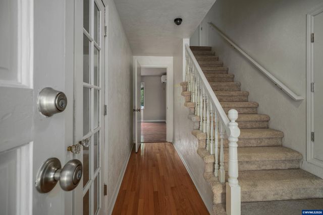 220 NW Downy Dr, Sublimity, OR 97385