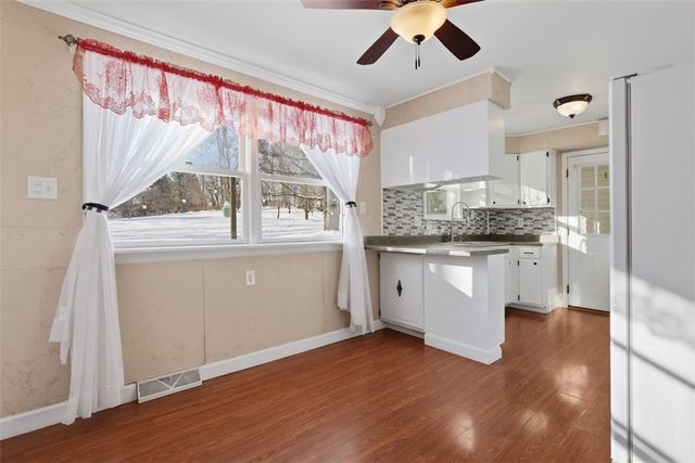 5425 Dutch Ridge Rd, Brighton Twp, PA 15009