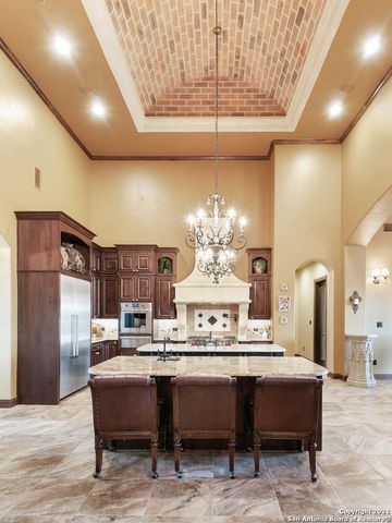 189 SHIMMERING SHORE CT, Spring Branch, TX 78070