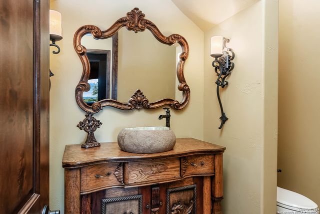 189 SHIMMERING SHORE CT, Spring Branch, TX 78070