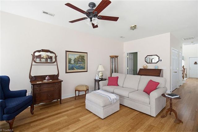 1703 Silver Chase Court, Winston-salem, NC 27127