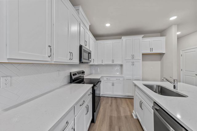706 Red Tide Rd. Unit 115, Little River, SC 29566