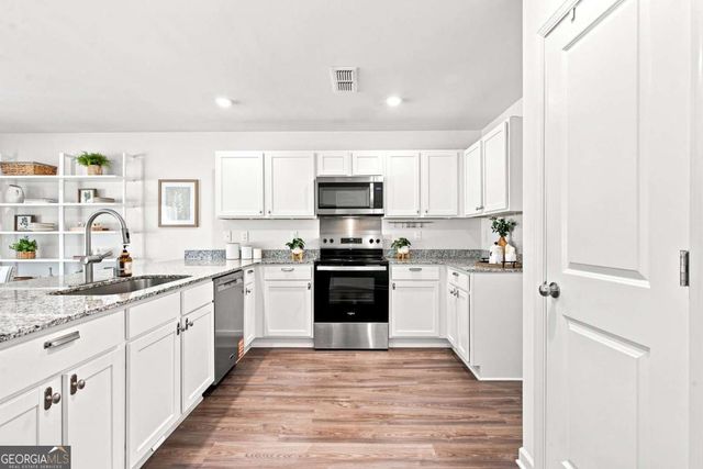 552 Pemberton Street, Kingston, GA 30145