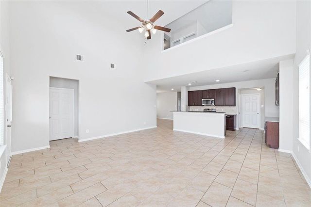 2707 Golden Hills Court, Fresno, TX 77545