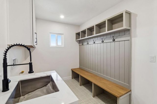 221 Colina, Vista, CA 92084