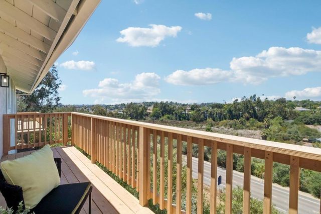 221 Colina, Vista, CA 92084