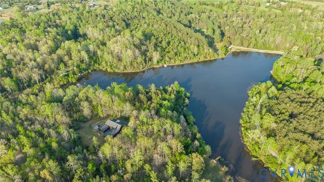3310 Lake Dr, Goochland, VA 23153