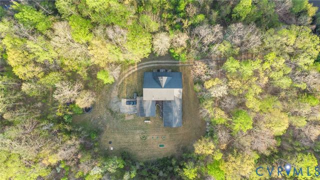 3310 Lake Dr, Goochland, VA 23153