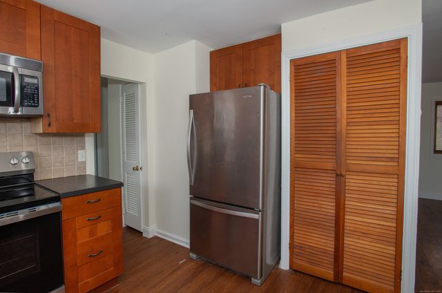 180 Peaceable Ridge Road, Ridgefield, CT 06877