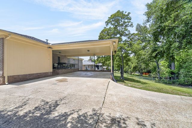 3413 Pontiac Drive, Columbus, GA 31907
