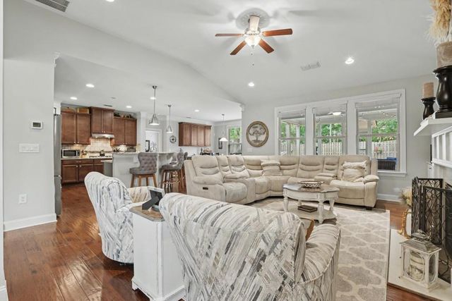 1434 Highland Wood Court, Auburn, GA 30011