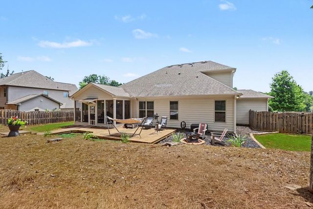 1434 Highland Wood Court, Auburn, GA 30011