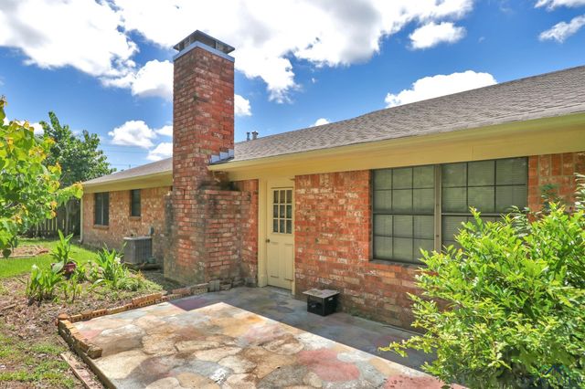 213 Kyla St, Longview, TX 75604