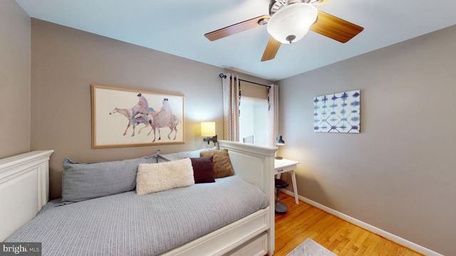 1442 YELLOWWOOD CT, Reston, VA 20190
