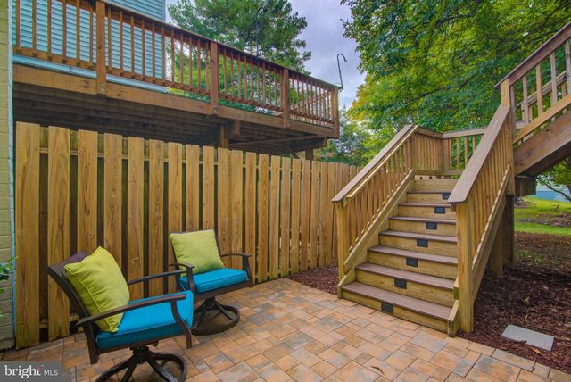 1442 YELLOWWOOD CT, Reston, VA 20190