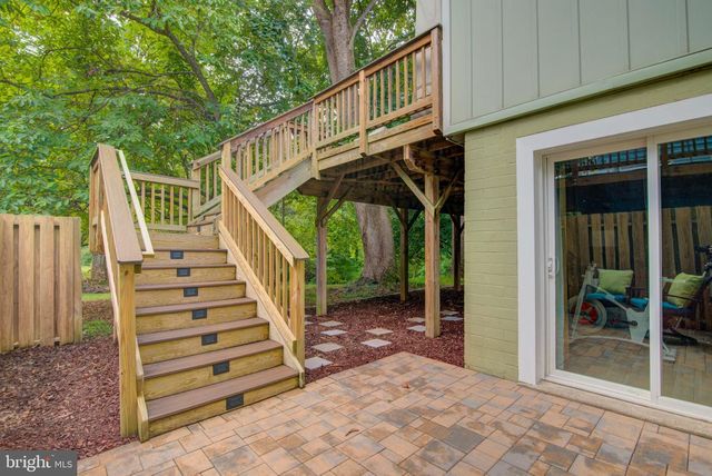1442 YELLOWWOOD CT, Reston, VA 20190