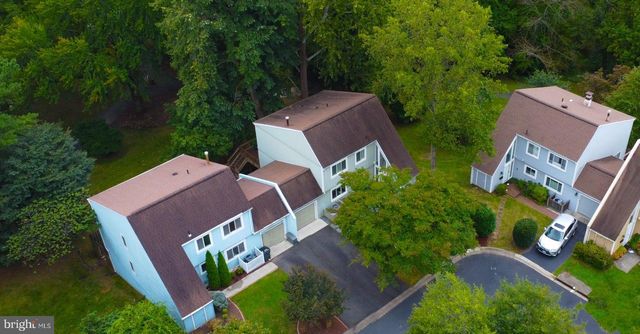 1442 YELLOWWOOD CT, Reston, VA 20190