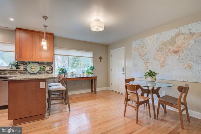 1442 YELLOWWOOD CT, Reston, VA 20190